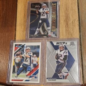 3 Tom Brady Football Cards